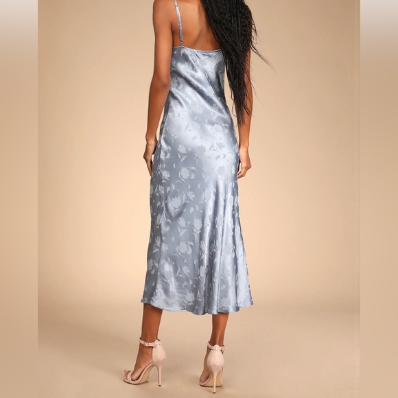 NWT Lulus Light Blue Satin Midi Dress! - Picture 3 of 8
